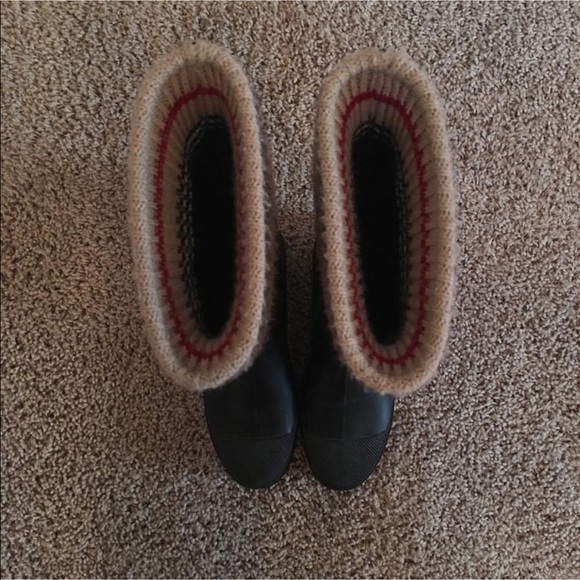 Burberry rain boots size 41 - Picture 3 of 5